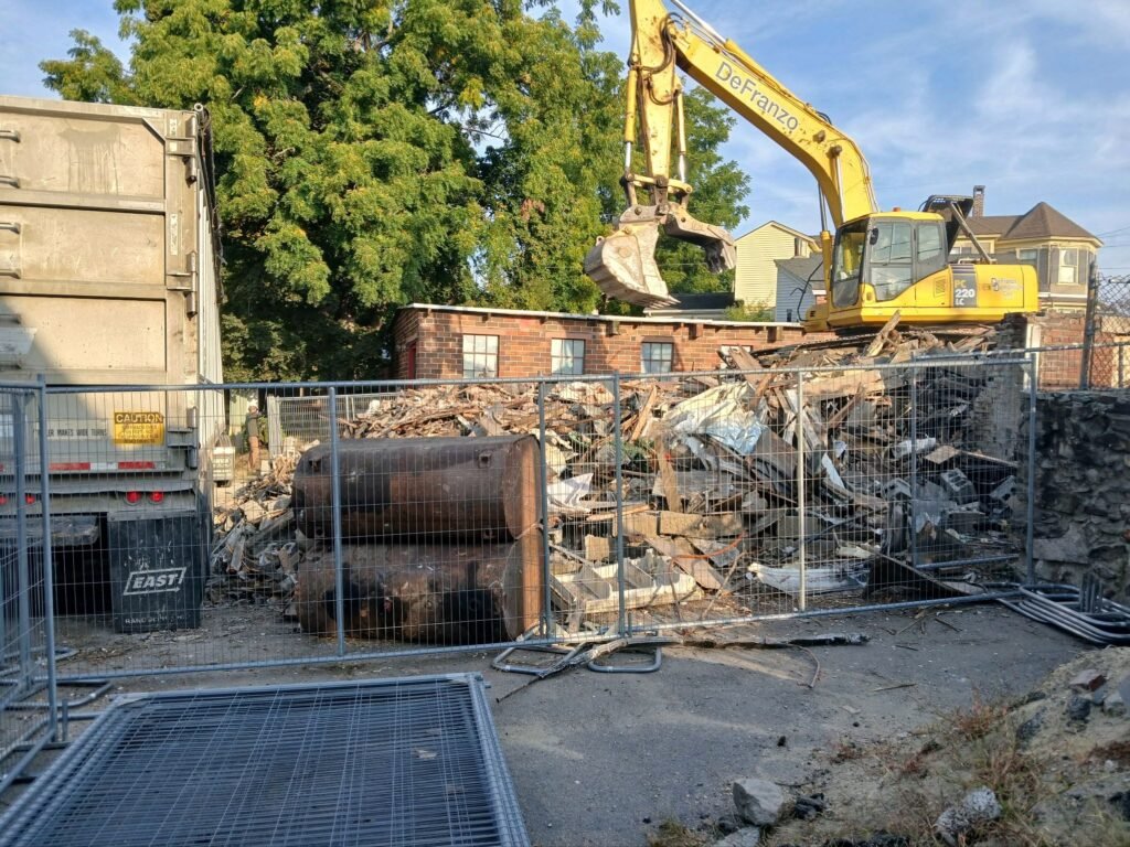 DeFranzo Demolition Corp – Debris Removal & Hauling
